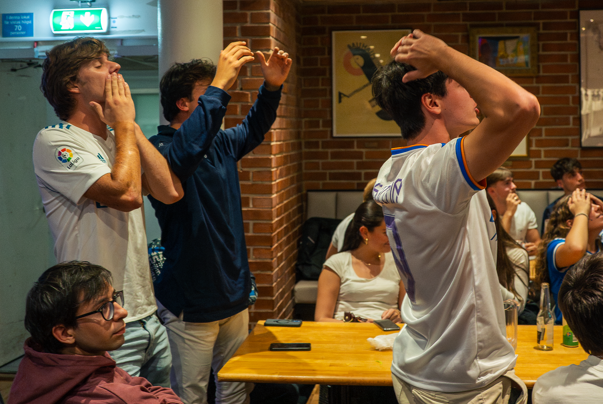 Fullt hus när Hallands nation sänder Champions League