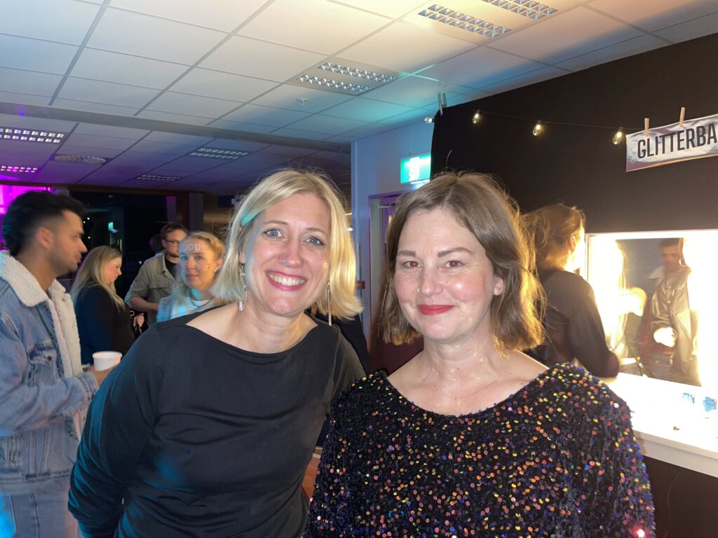 Emma Alfredsson och lin Herrgård är båda med i projektgruppen för After Hours. Foto: Molly Fornell.