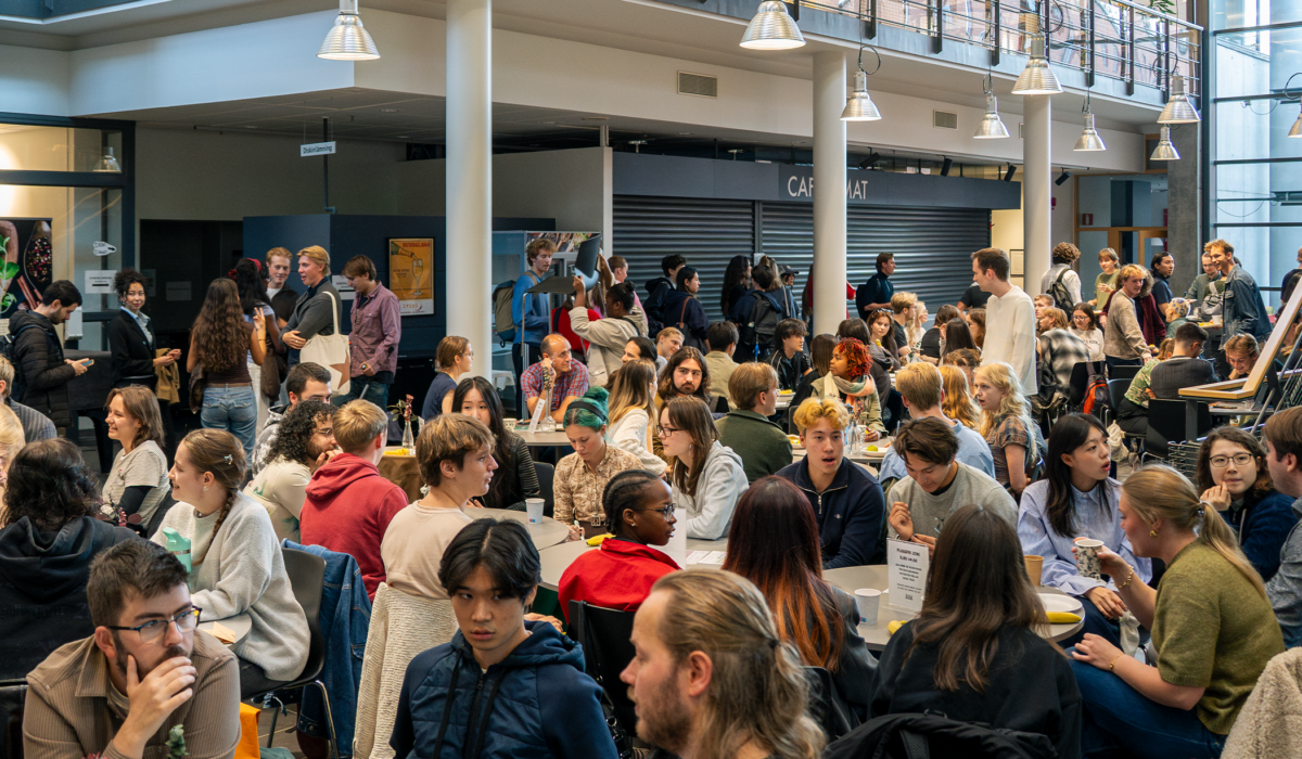 Nya band knyts på populärt språkkafé